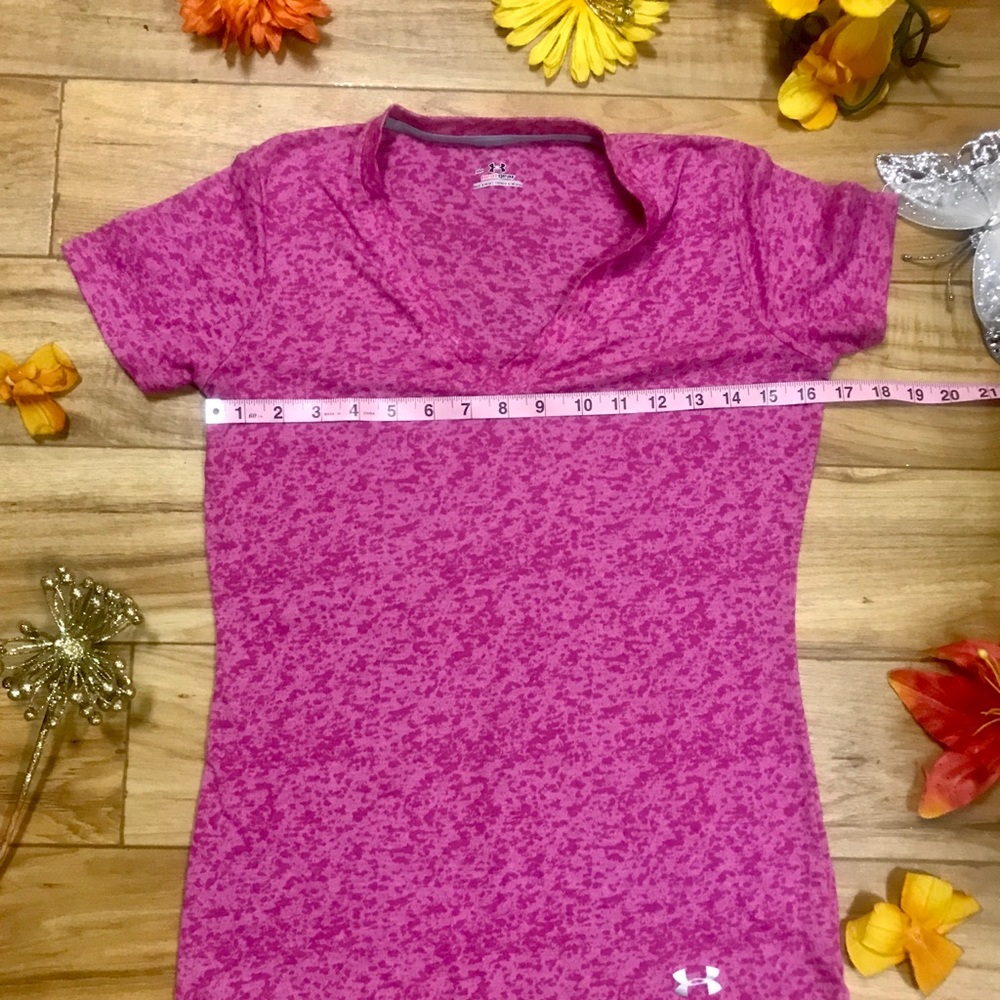 Under Armour Tee Shirt - Picture 3 of 7